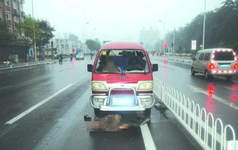 resize,m_lfit,h_150,w_240