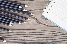 resize,m_lfit,h_150,w_240